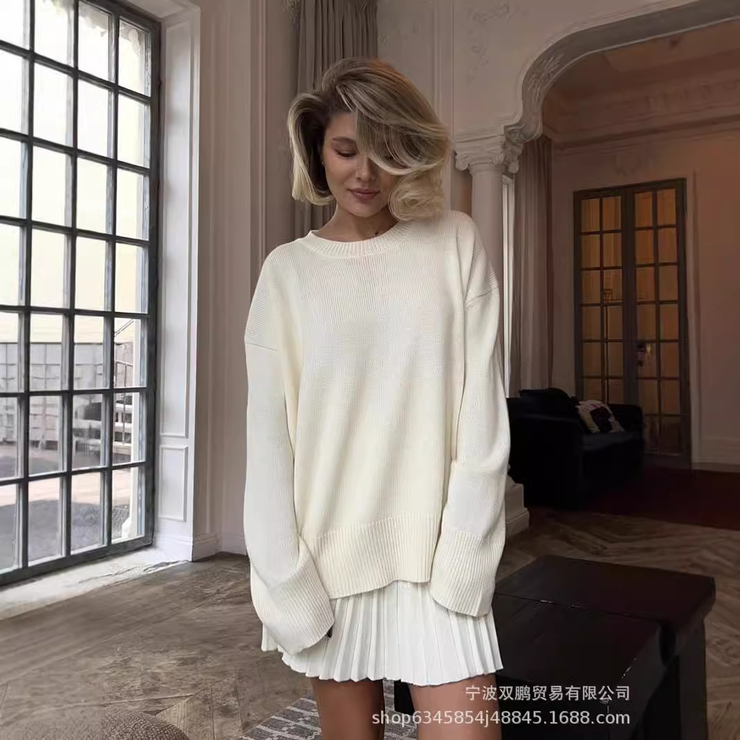 Jesienny sweter z dekoltem w j – Winter Clothing Color recenzja i cena