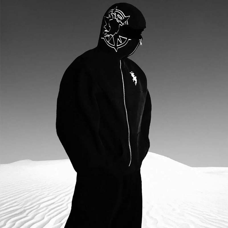 Mężczyźni i kobiety Y2K Street – Winter Clothing Website recenzja i cena